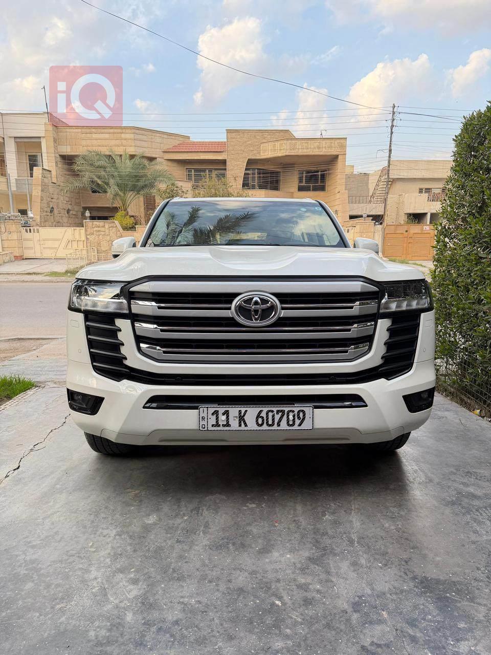 تويوتا لاندكروزر